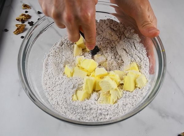 Chunky Monkey Scones - Step 4